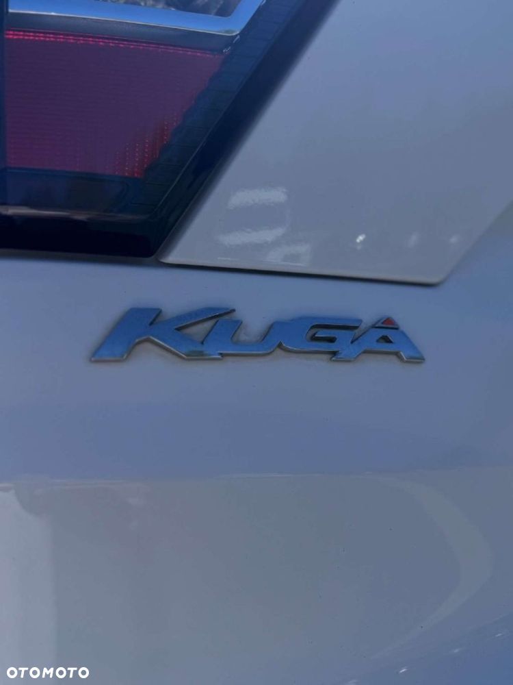 Ford Kuga - 8