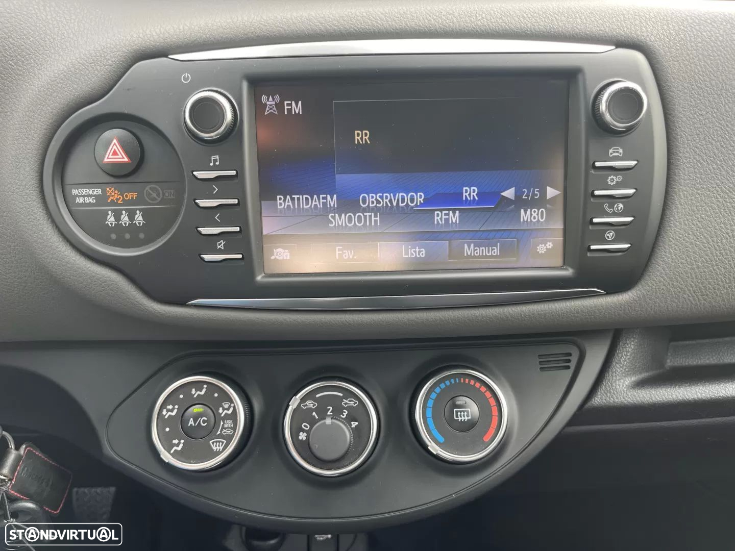 Toyota Yaris 1.0 VVT-i Exclusive - 27