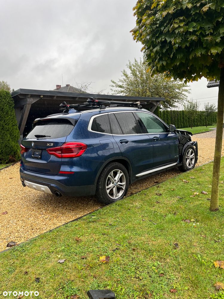 BMW X3 xDrive30i Advantage - 7