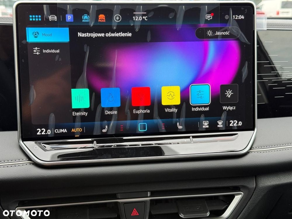 Volkswagen Tiguan 1.5 eTSI Elegance DSG - 20