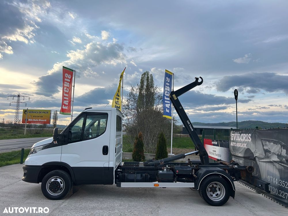 Iveco LIFT DE CONTAINER CU CARLIG 3.0 D - 3