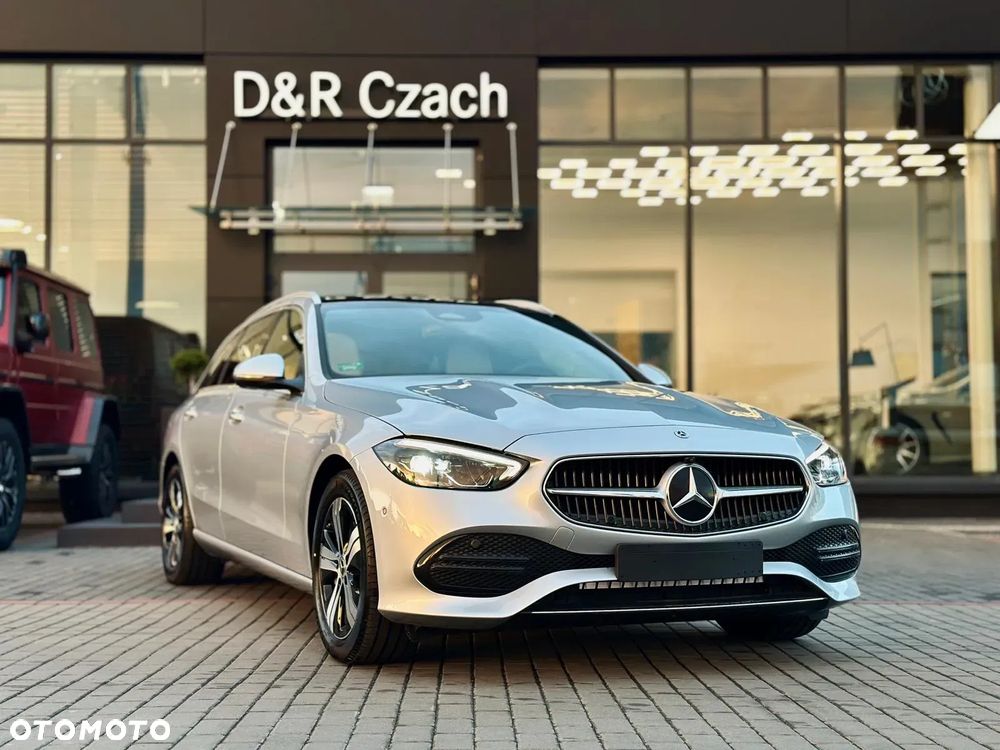 Mercedes-Benz Klasa C 300 de PHEV 4-Matic Avantgarde - 32