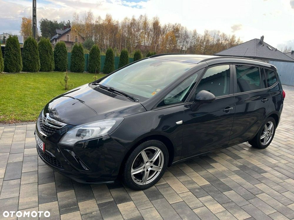 Opel Zafira - 2