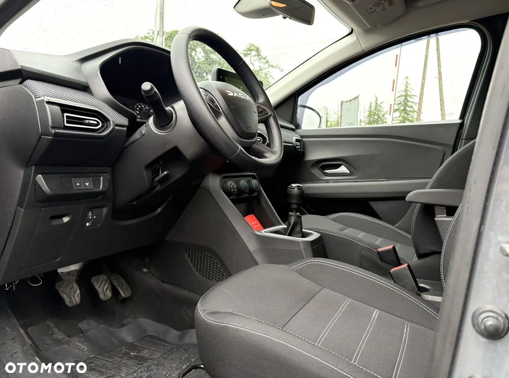 Dacia Jogger 1.0 TCe Expression - 11