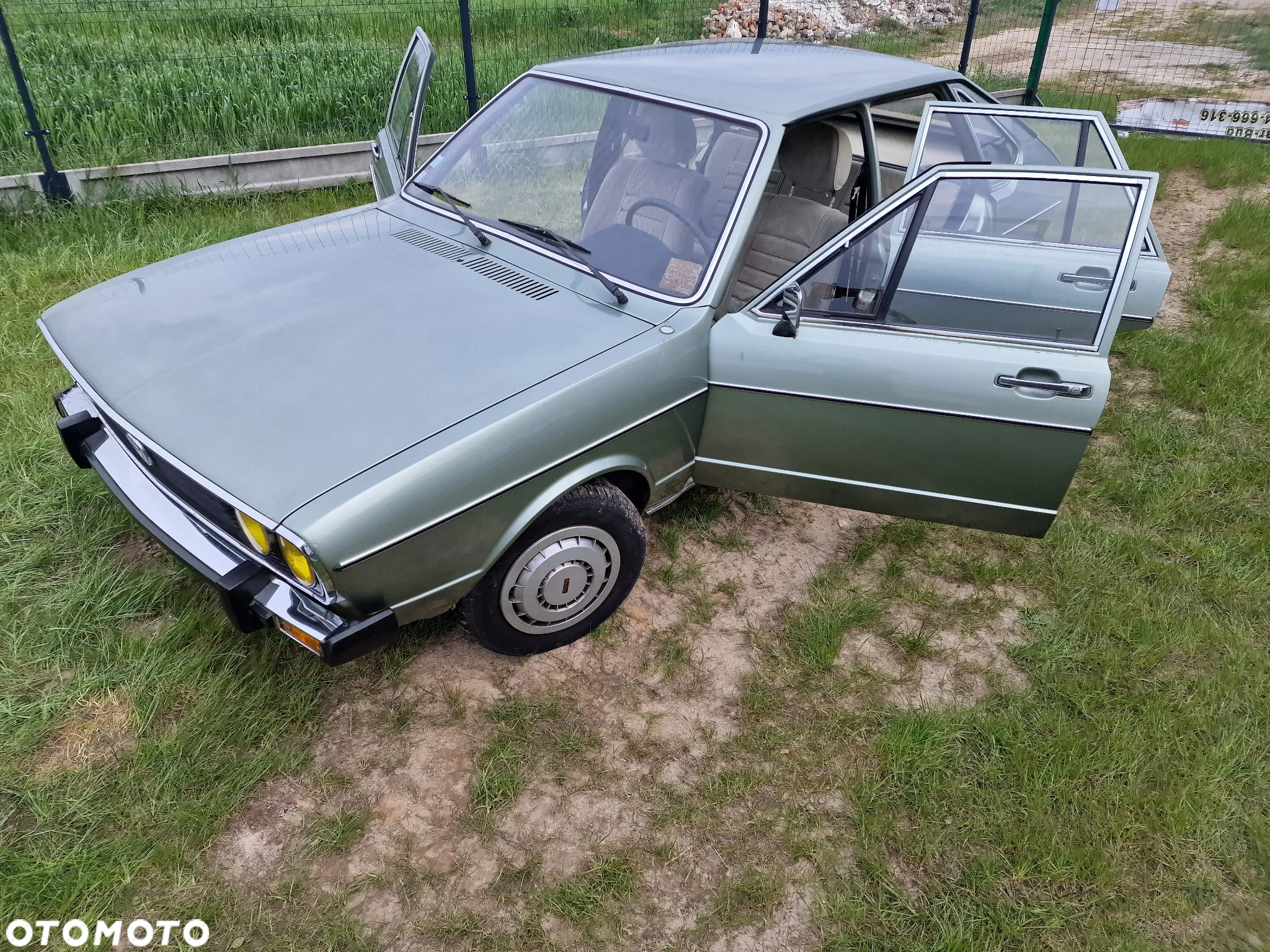 Volkswagen Passat - 28