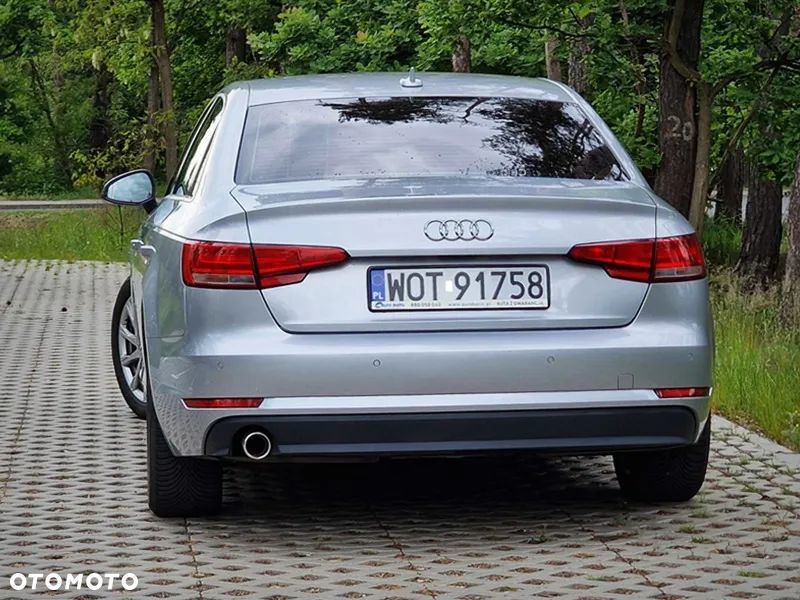 Audi A4 Limousine 2.0 TDI S tronic design - 10