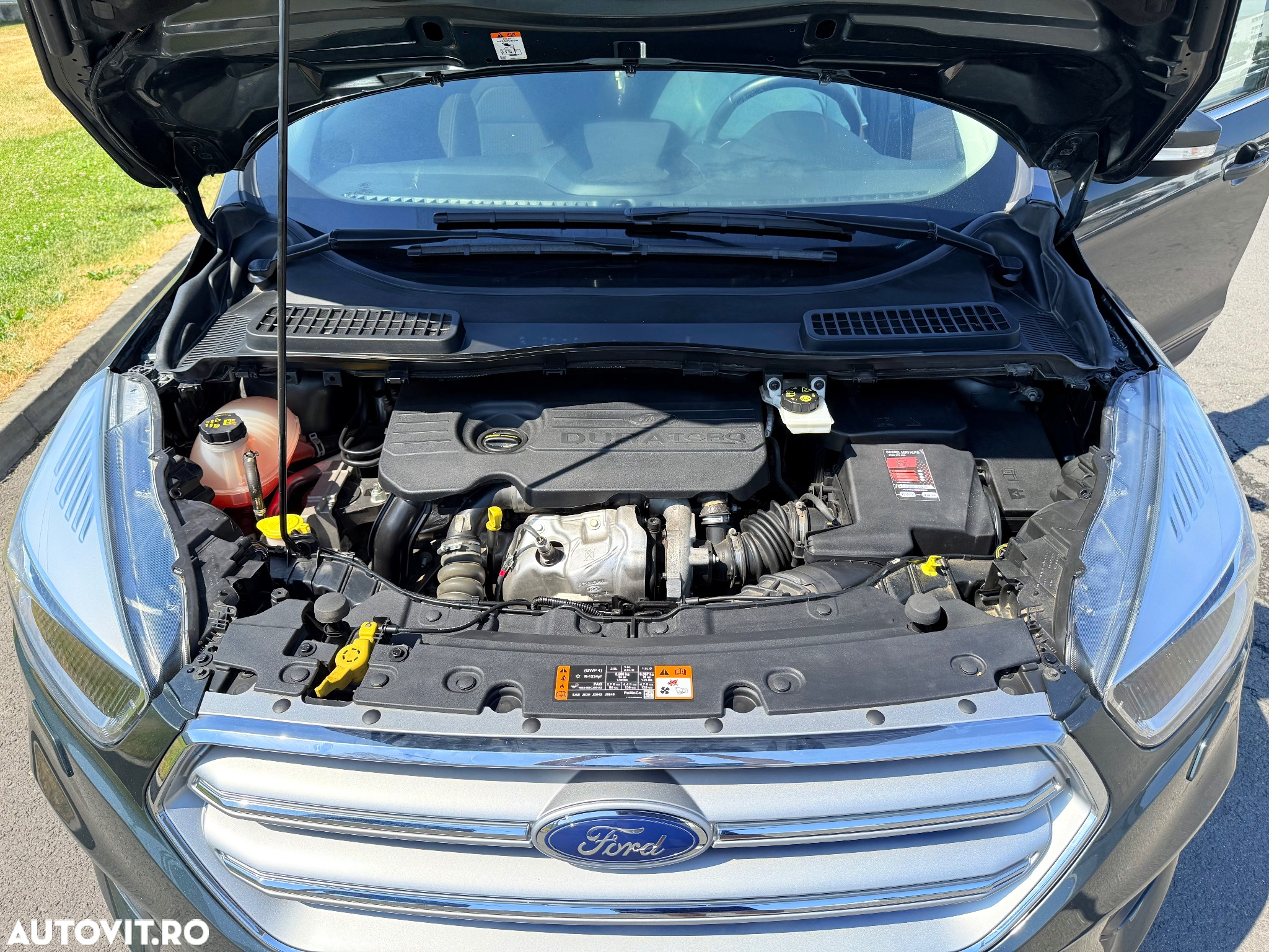 Ford Kuga 1.5 TDCi 2WD Titanium - 8