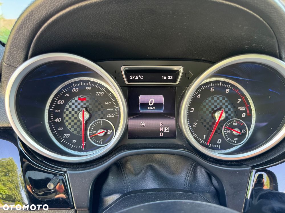 Mercedes-Benz GLE 450 4Matic 9G-TRONIC AMG Line - 28