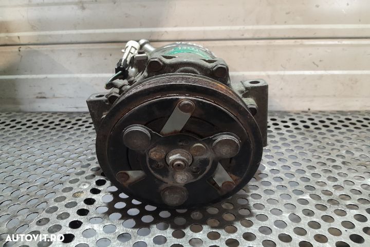 Compresor AC 13171593 13171593 Opel Vectra C [2002 - 2005] Sedan 4-us - 4