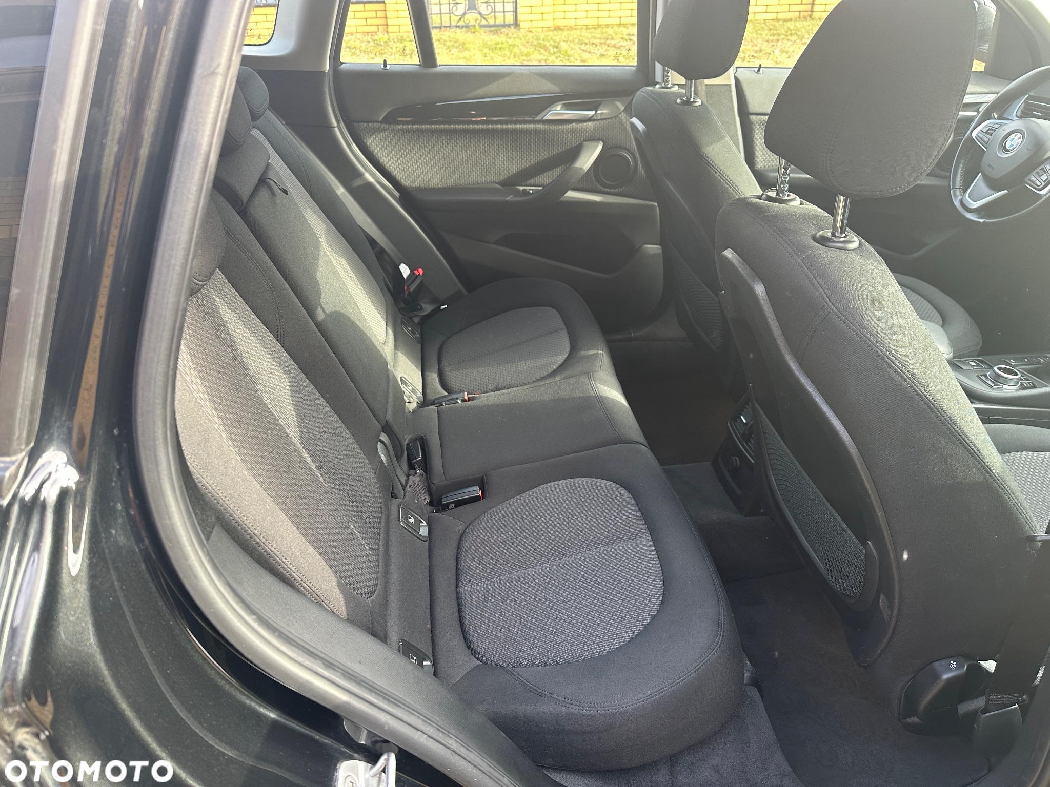 BMW X1 xDrive18d Advantage - 9