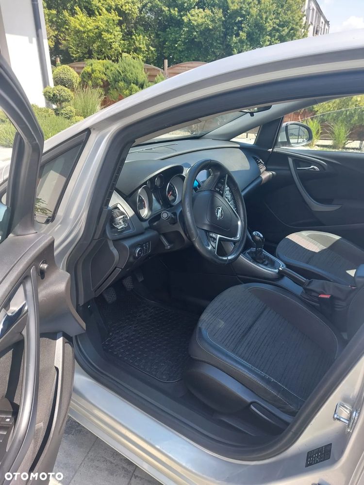 Opel Astra 1.4 T Active EU6 - 16