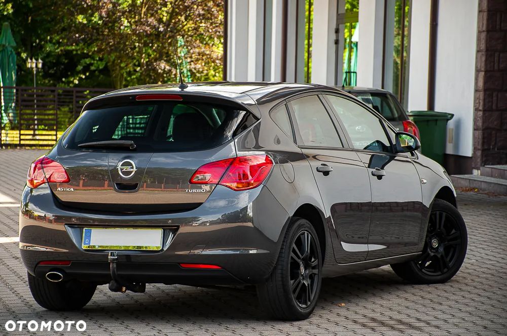 Opel Astra 1.4 Turbo Innovation - 3