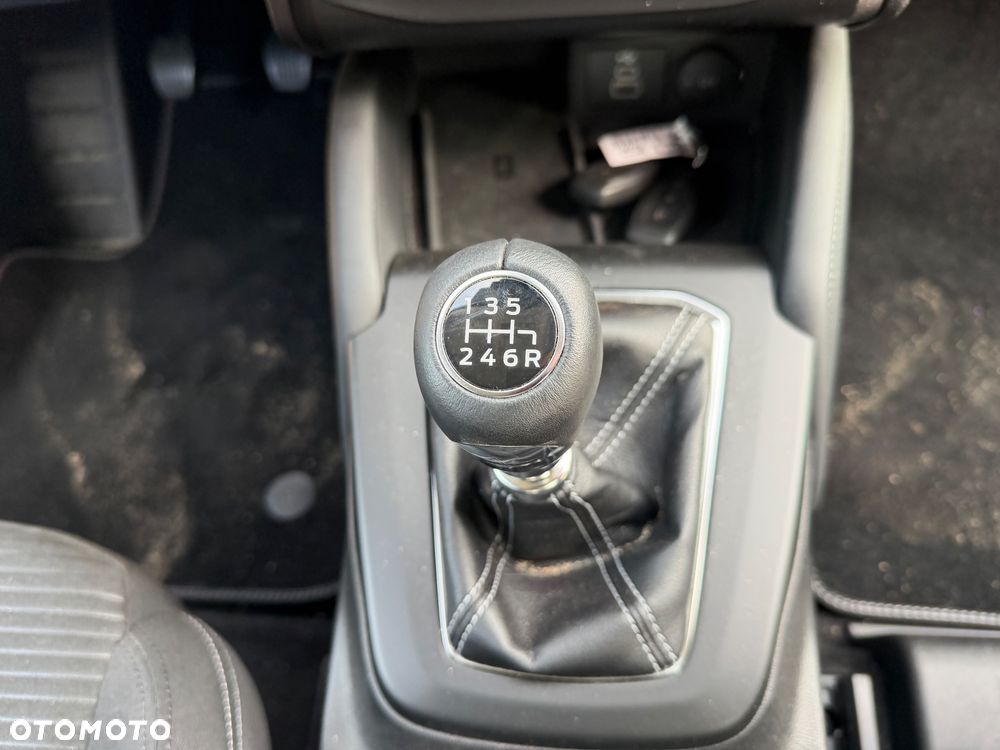 Ford Focus 1.0 EcoBoost Hybrid TITANIUM STYLE - 8