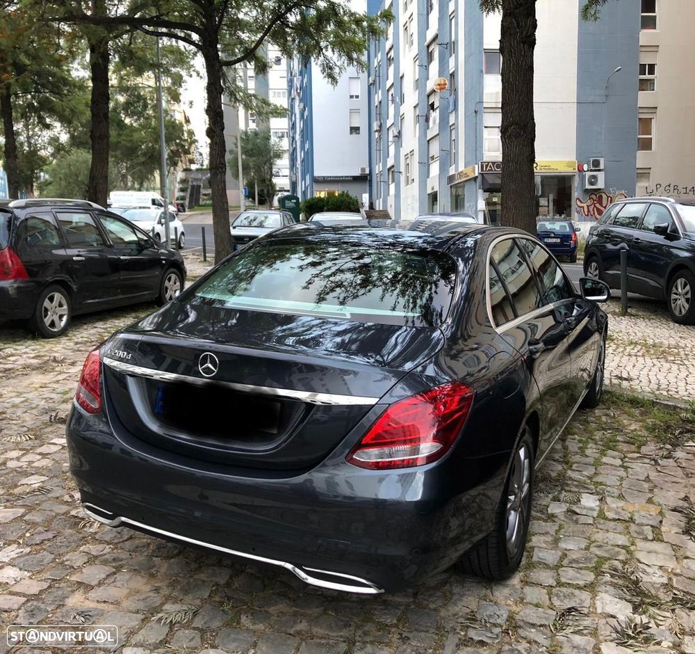 Mercedes-Benz C 200 - 5