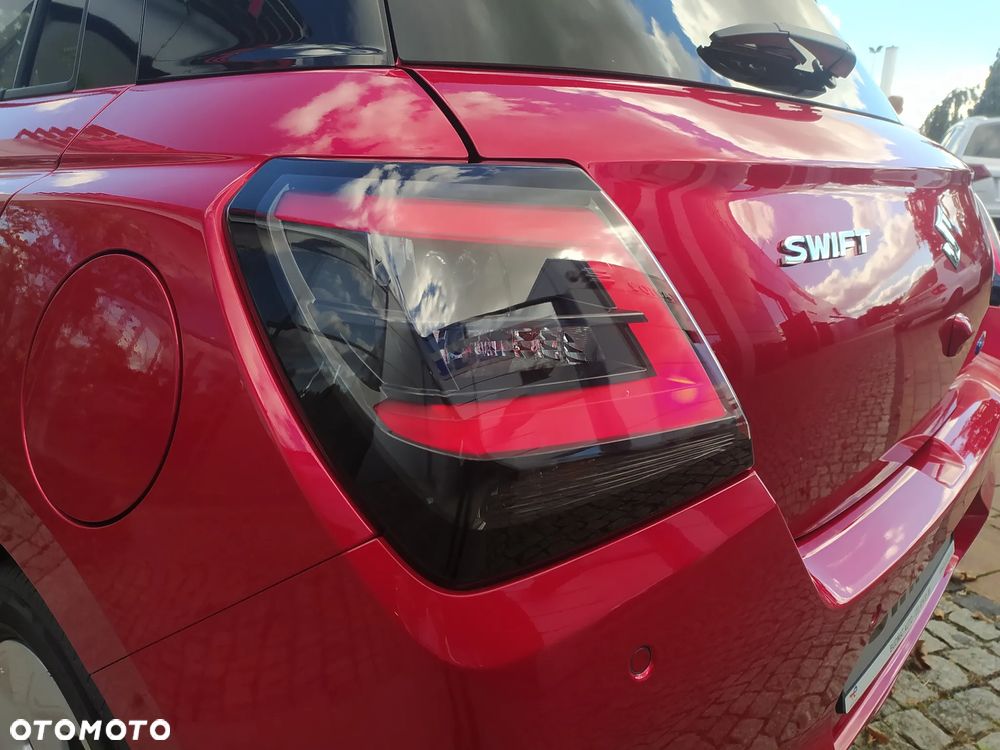 Suzuki Swift 1.2 Dualjet SHVS Premium Plus - 14
