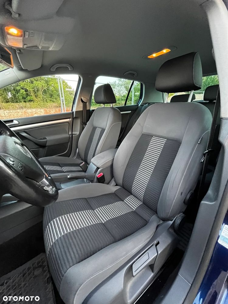Volkswagen Golf 1.4 TSI United - 16