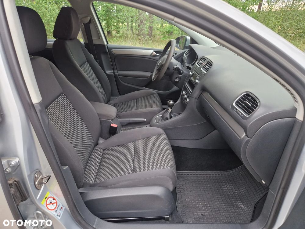Volkswagen Golf 2.0 TDI DPF Trendline - 10