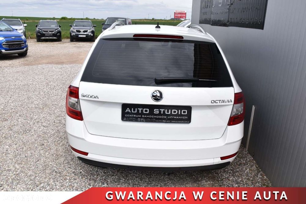 Skoda Octavia - 25