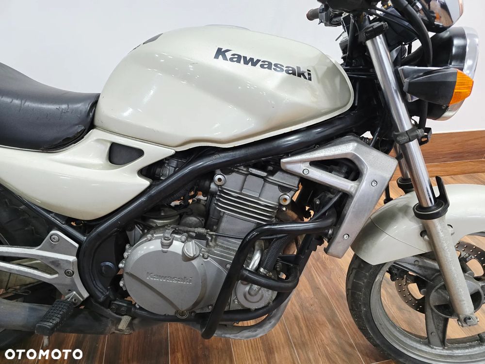 Kawasaki ER - 18