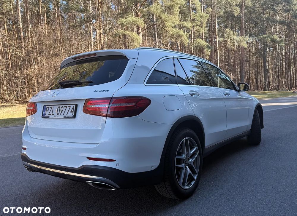 Mercedes-Benz GLC - 7