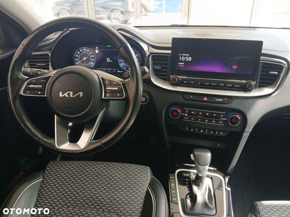 Kia XCeed 1.6 T-GDI Business Line DCT - 20