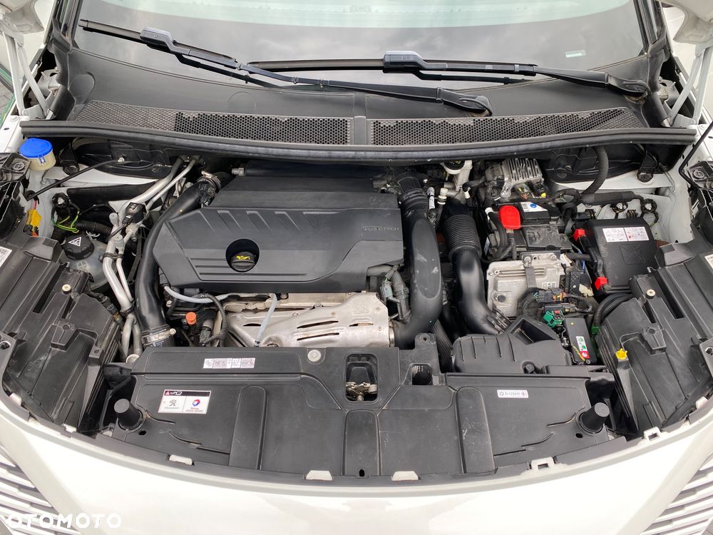 Peugeot 3008 225 e-EAT8 GT Pack - 22