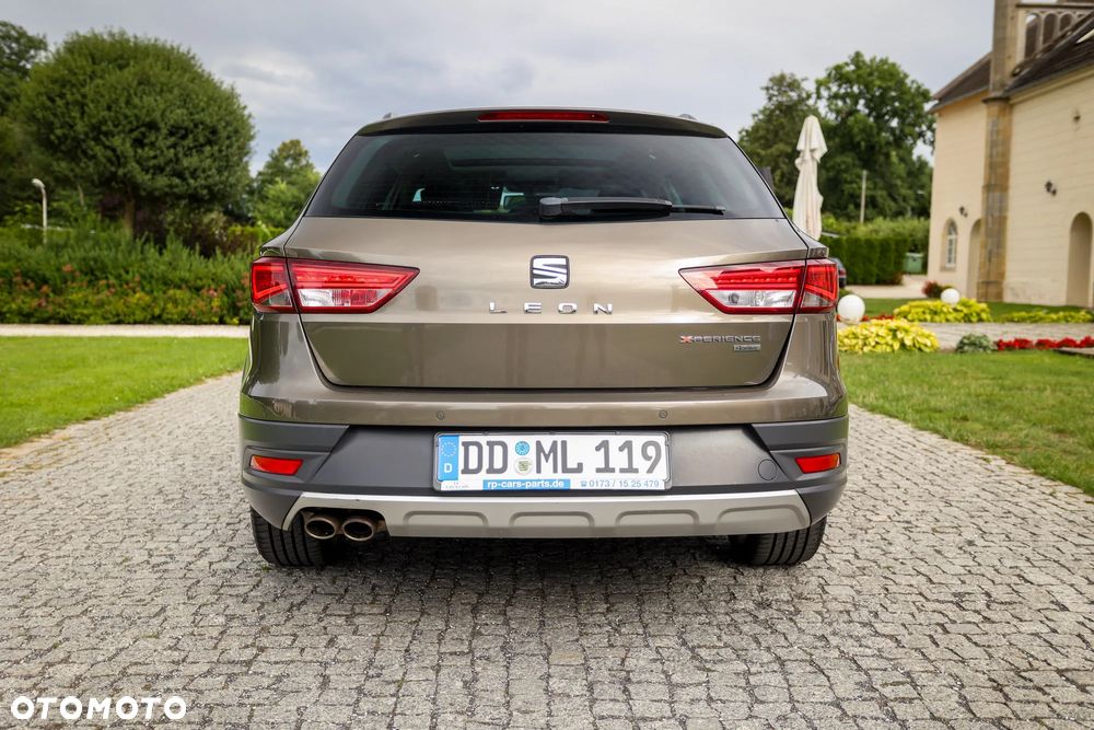 Seat Leon ST 2.0 TDI Start&Stop 4Drive DSG X-Perience - 13