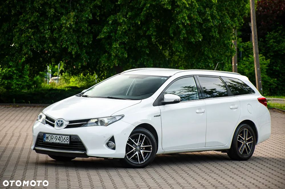 Toyota Auris 1.8 HSD Prestige NAVI - 8