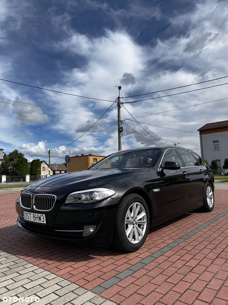 BMW Seria 5 520d Touring - 3