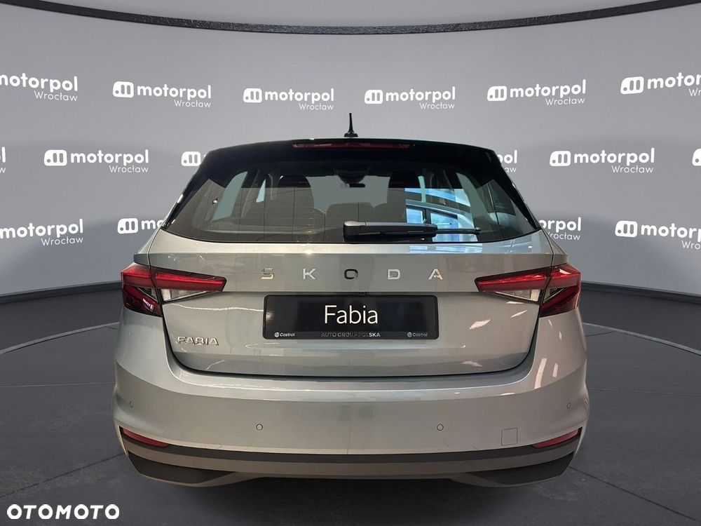Skoda Fabia - 9