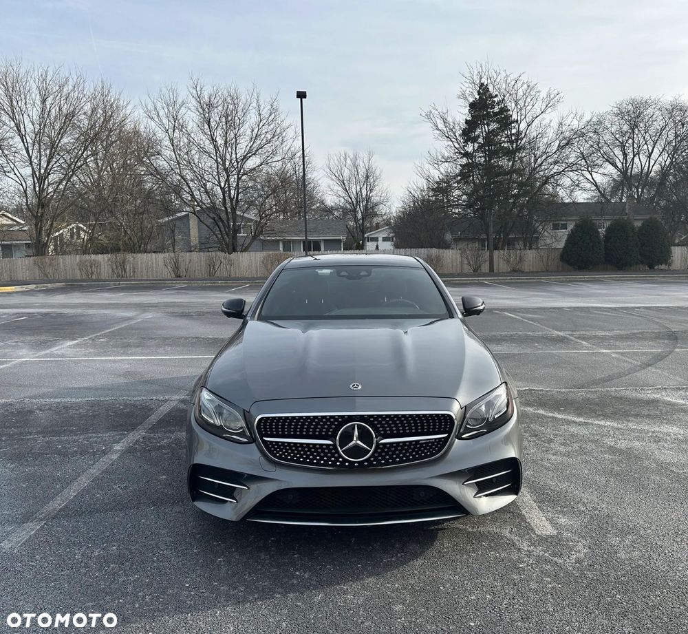 Mercedes-Benz Klasa E 300 9G-TRONIC AMG Line - 8