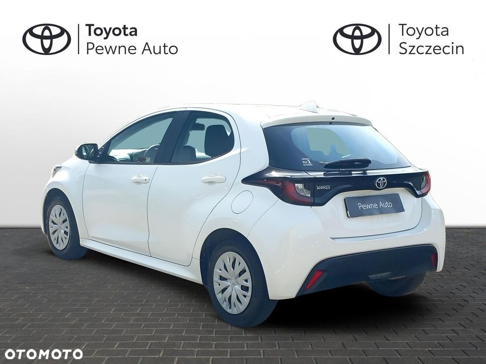 Toyota Yaris - 8