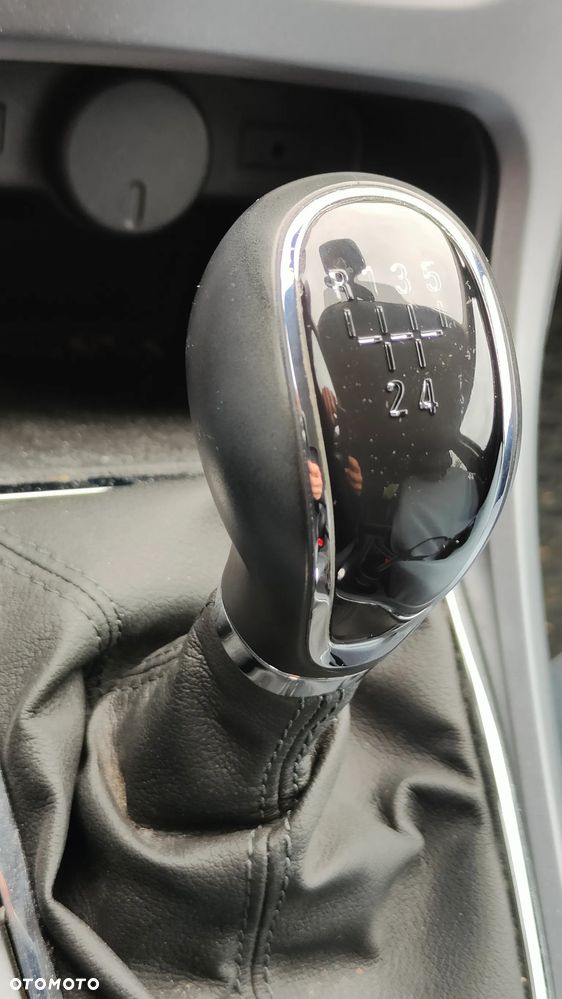 Opel Astra 1.6 Enjoy EU6 - 17