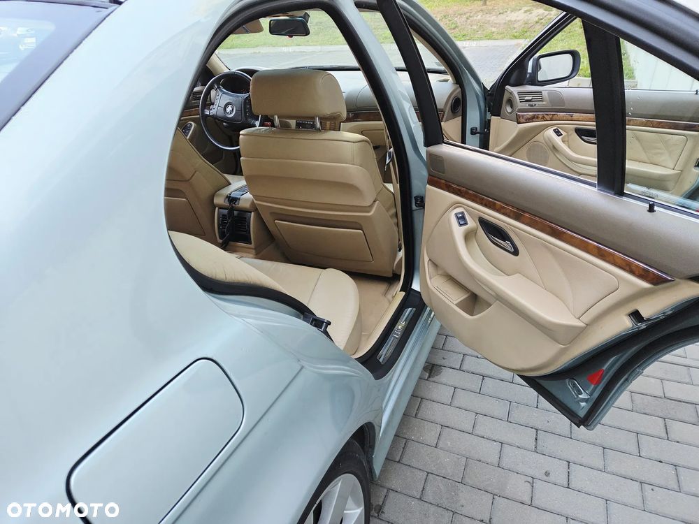 BMW Seria 5 - 10