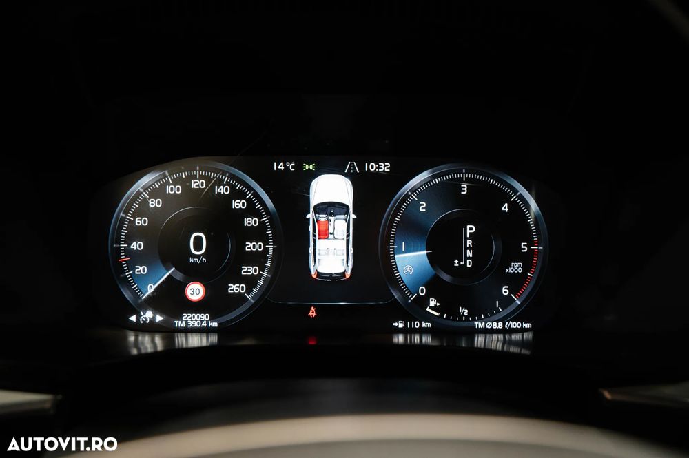 Volvo XC 60 D4 AWD Geartronic Momentum - 22