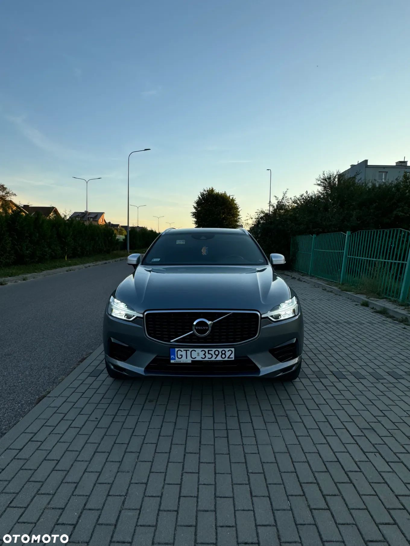 Volvo XC 60 - 1