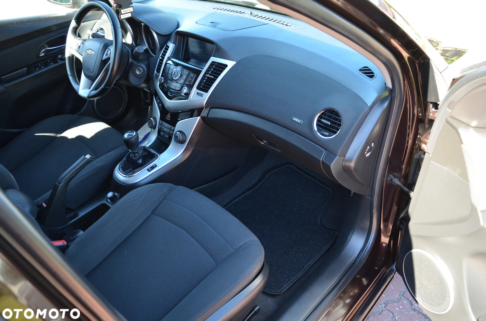 Chevrolet Cruze 1.4 T LT - 15