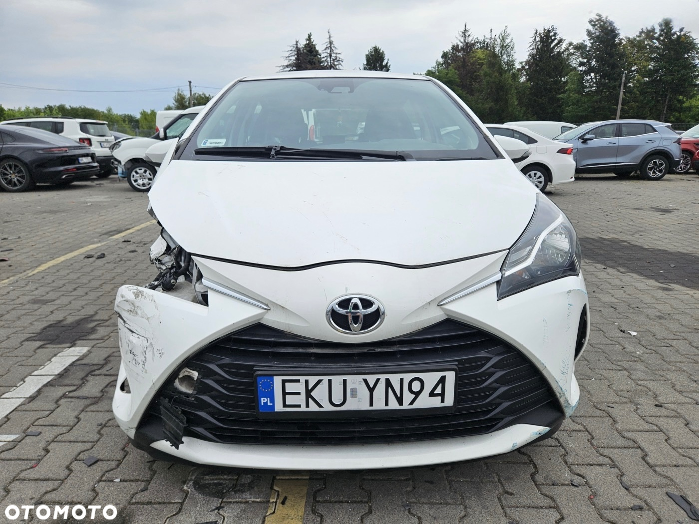 Toyota Yaris - 5