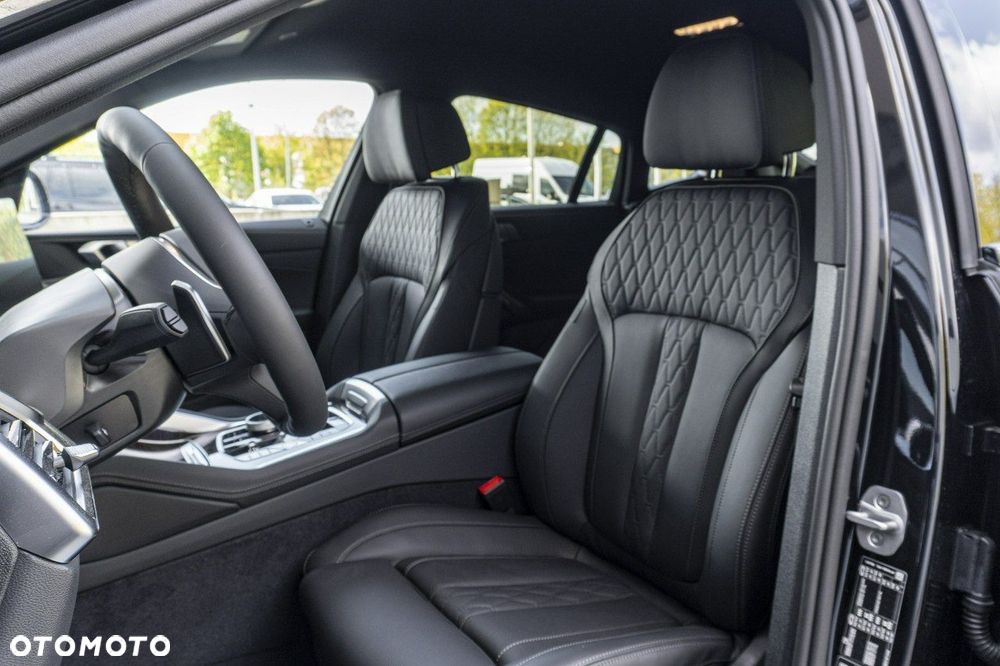 BMW X6 - 14