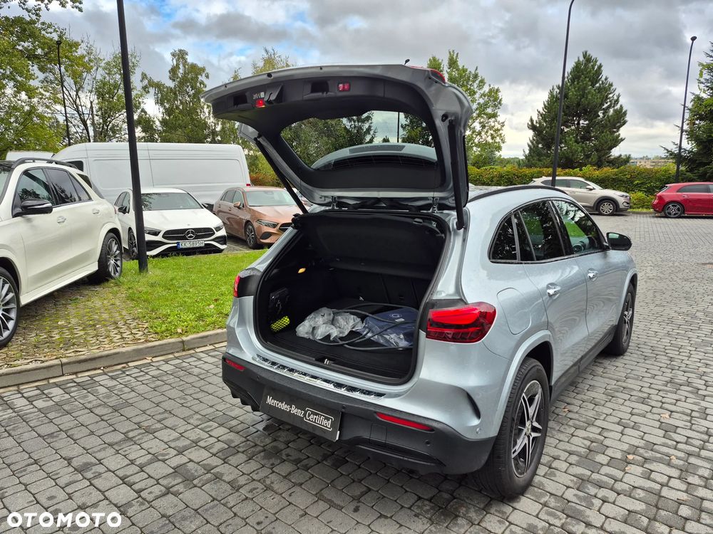 Mercedes-Benz EQA 250+ 70.5kWh AMG Line - 28