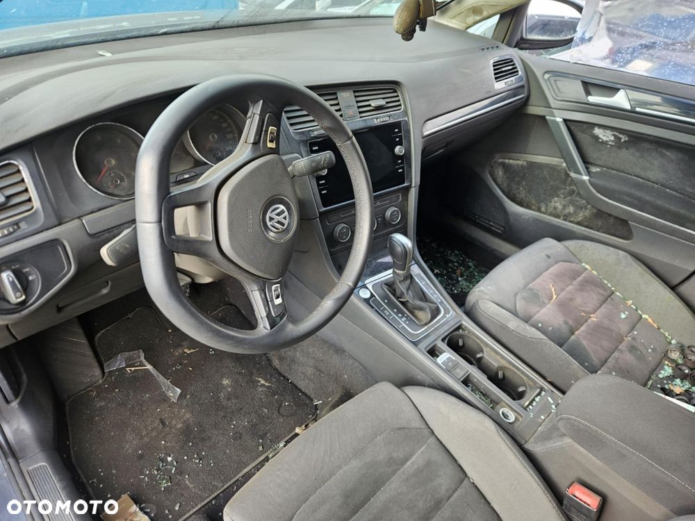 Volkswagen Golf 2.0 TDI (BlueMotion Technology) DSG Highline - 8