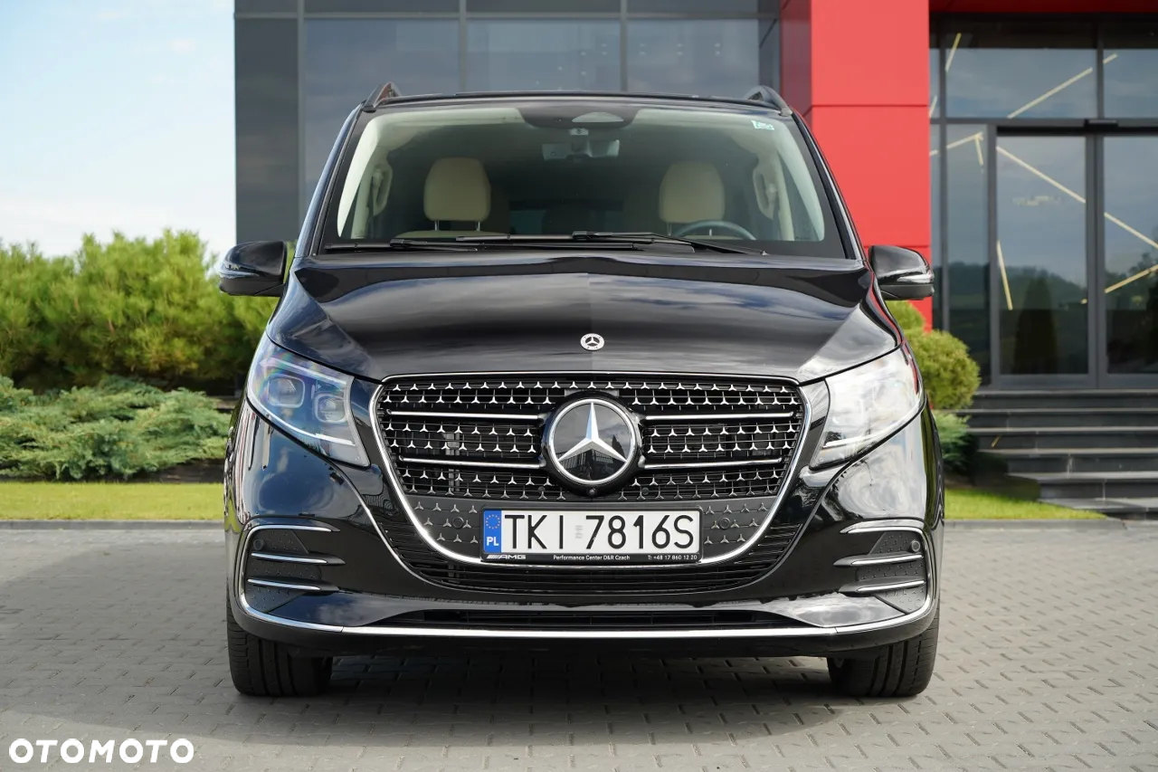 Mercedes-Benz Klasa V - 6