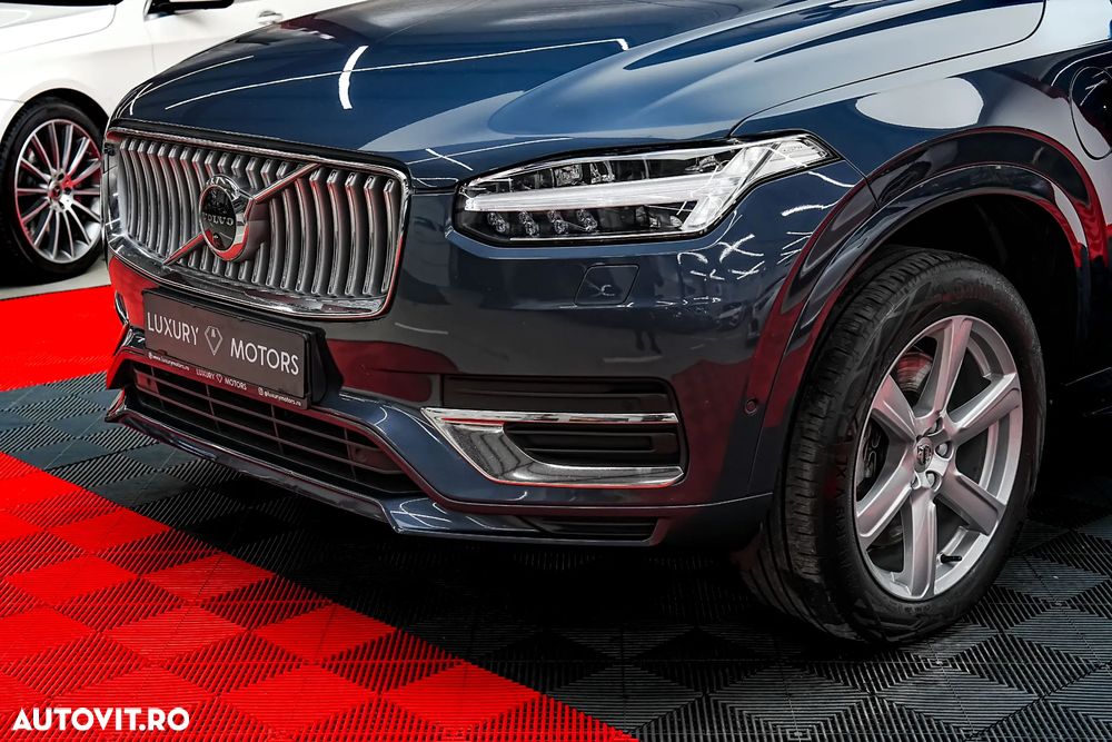 Volvo XC 90 T8 eAWD Momentum Pro - 17