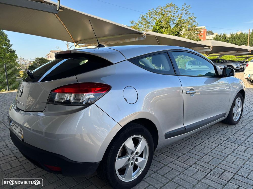 Renault Mégane Coupe 1.5 dCi Dynamique - 3
