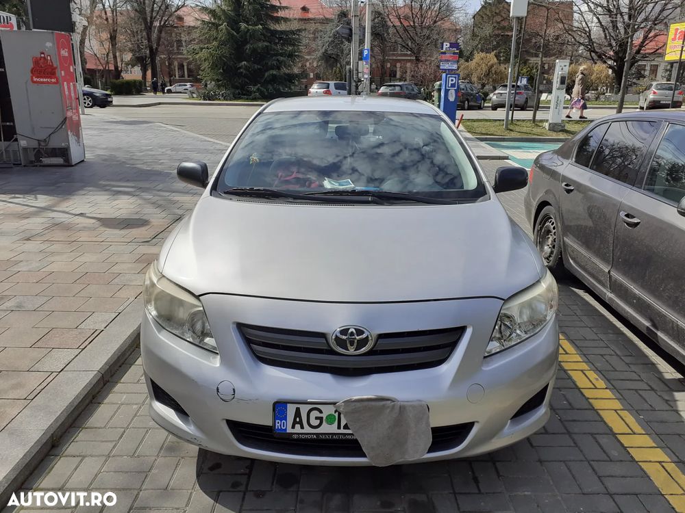Toyota Corolla 1.4 Sdn. Terra - 1