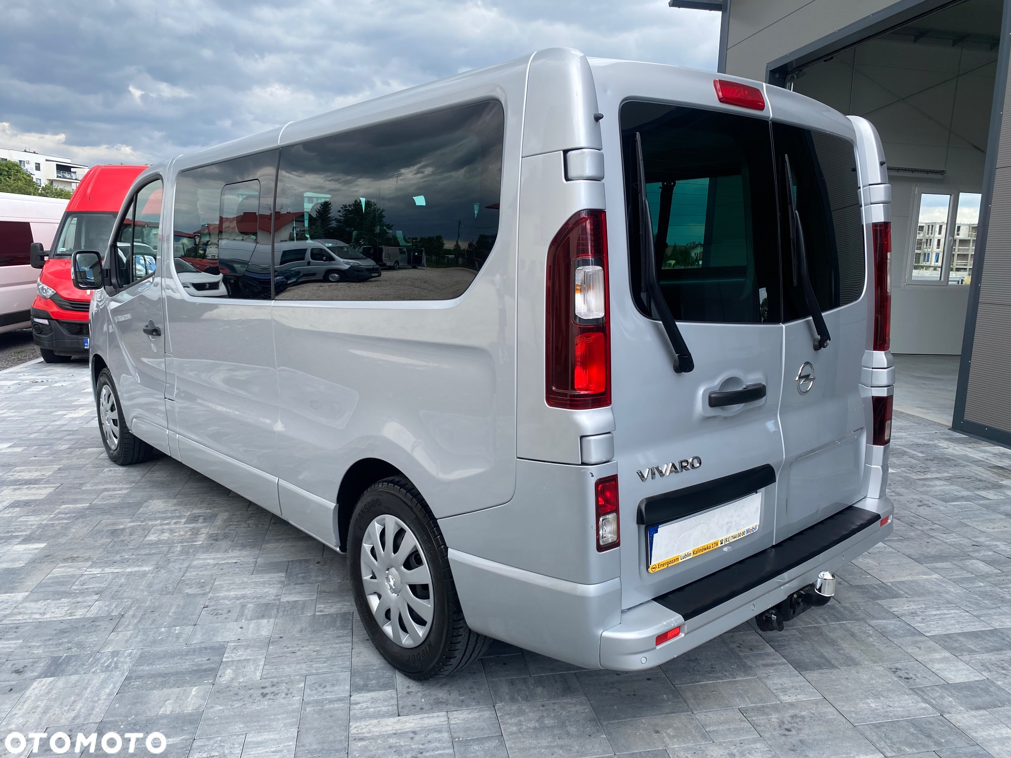 Opel Vivaro L2H1 2,9t Essentia Business - 2