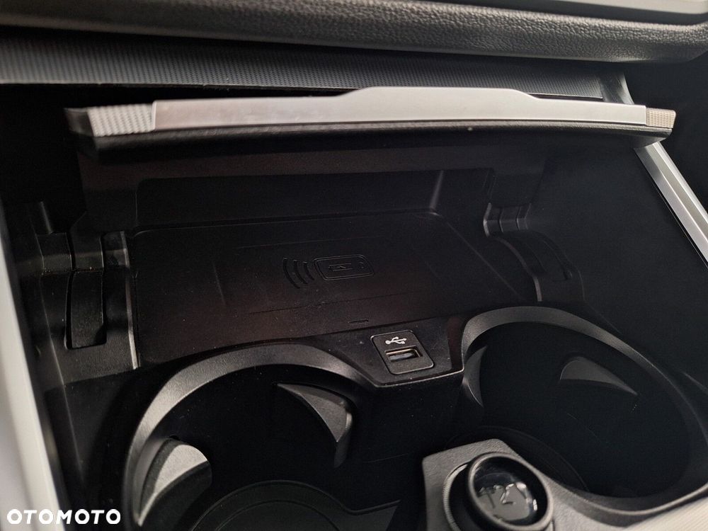 BMW Seria 3 320d xDrive M Sport sport - 26