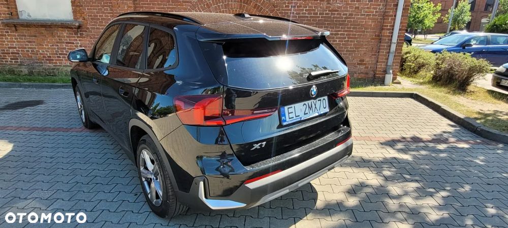 BMW X1 xDrive25e - 12