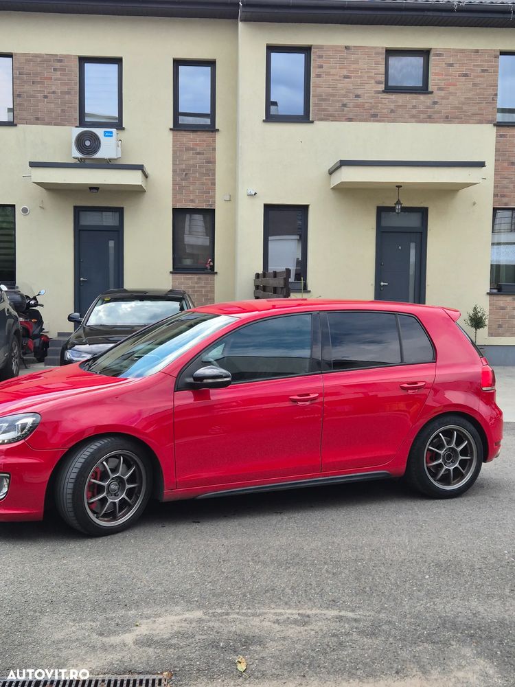 Volkswagen Golf - 3