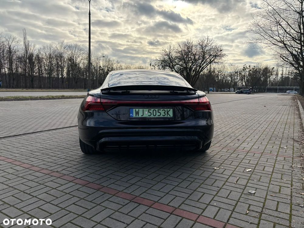Audi e-tron 55 Quattro - 10